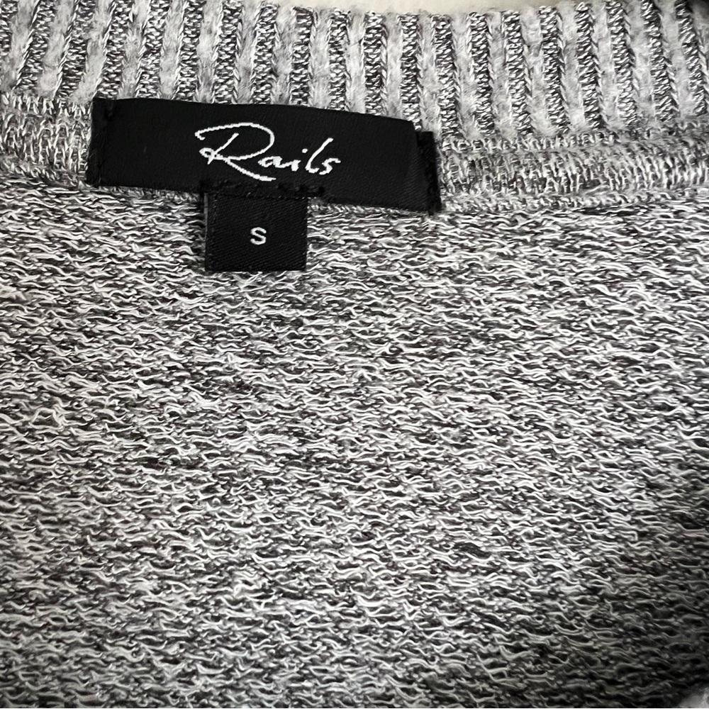 Rails Mika Heart Embroidery Sweatshirt Size Small… - image 4